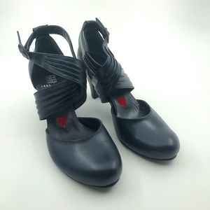 HANDMADE LEATHER WOMAN HEELS